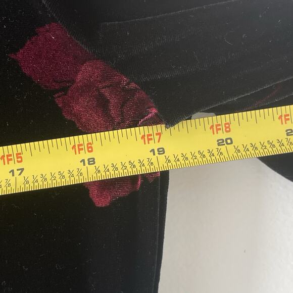 Velvet Rose Print Top Black Red Floral Stretch Long Sleeve Y2K Grunge Romantic M - Picture 5 of 6